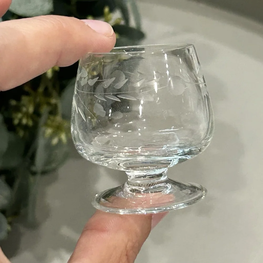 Vintage Mid-Century Etched Wheat Design Mini 1.75